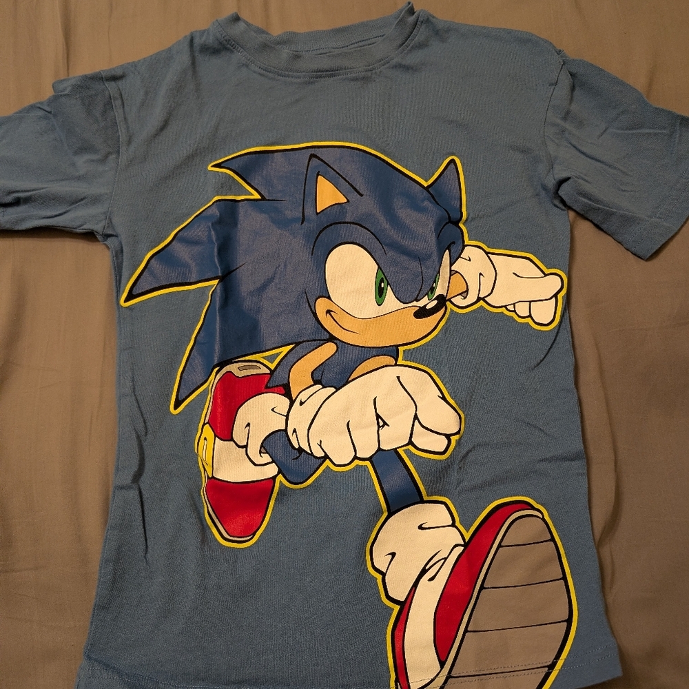 3 For $15 Bundle - BNWOT Sonic Short-Sleeve shirt, size 8-10Y